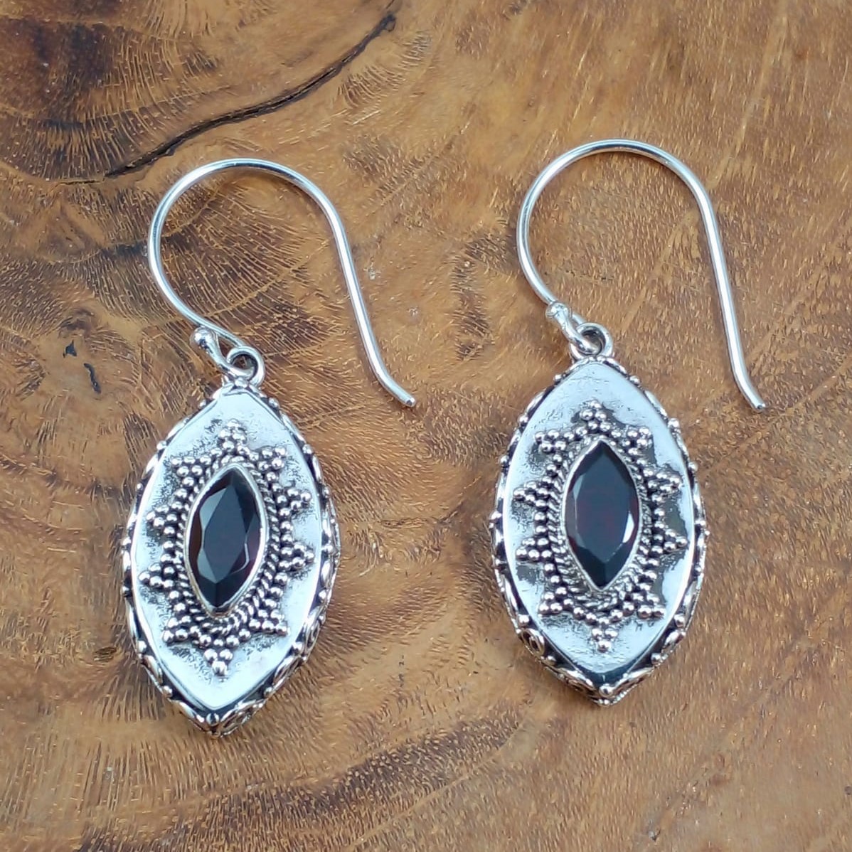 Garnet Stone Earrings Silver Bali E007GRTW125