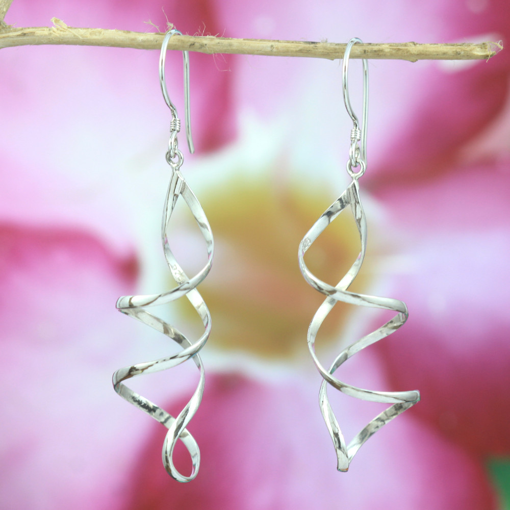 Plain Silver Spiral Earrings Bali E153W125