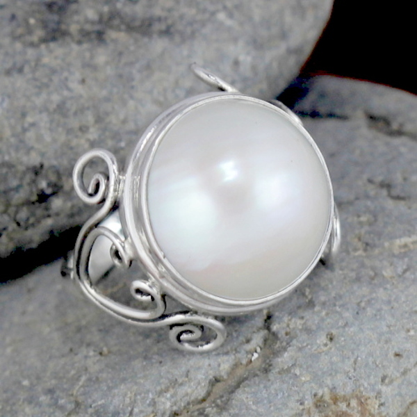 Bali Silver Ring With Mabe R039MWTW150