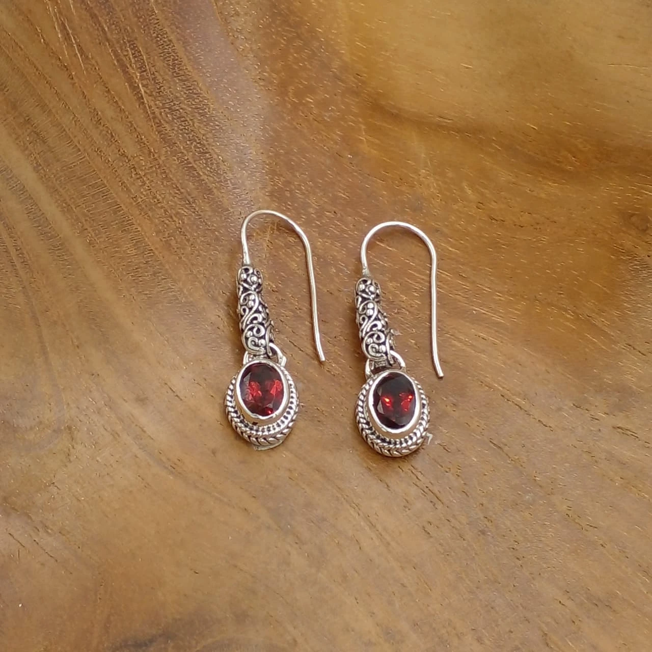 Silver Earrings With Gems E1810AMYW303