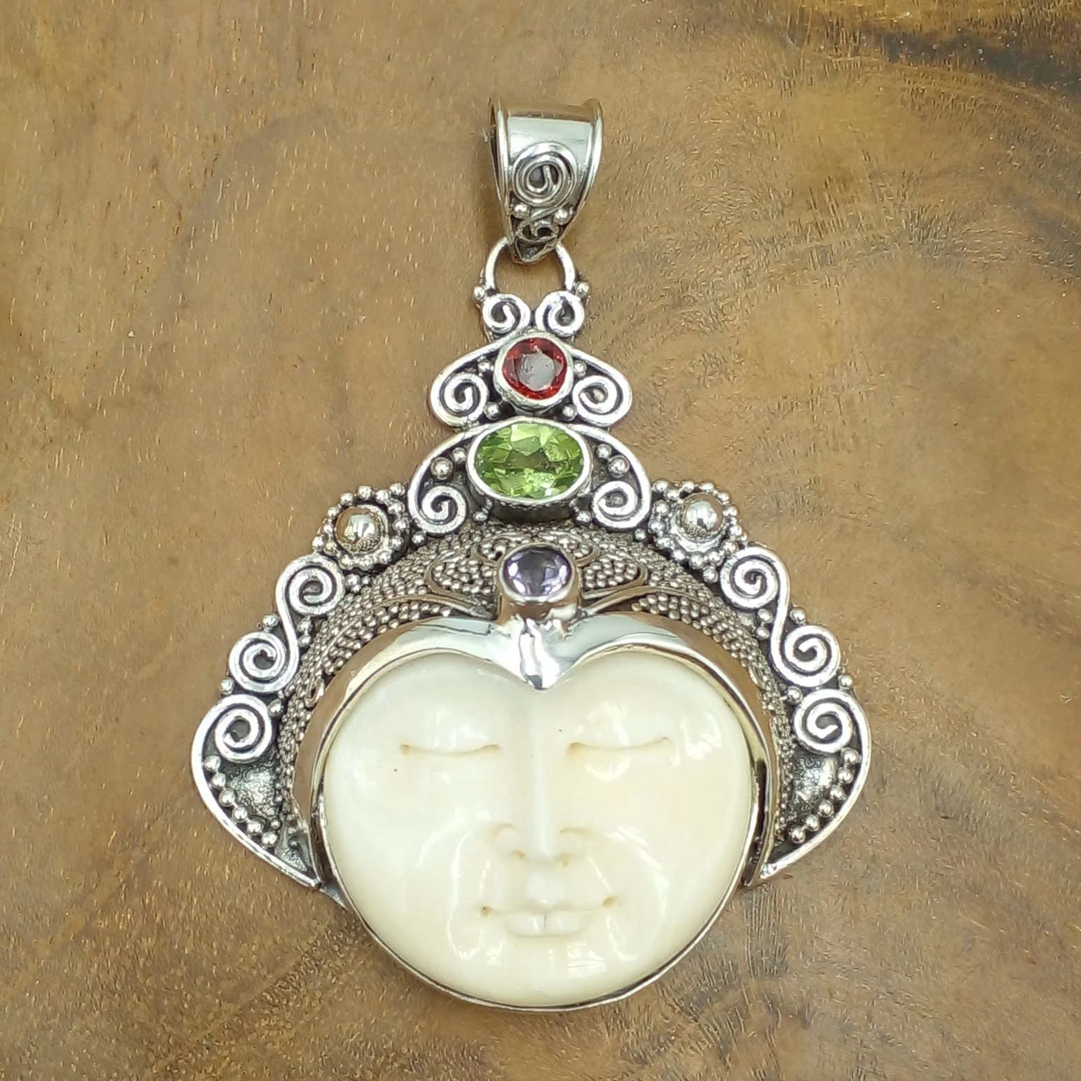 Balinese Carved Silver Pendant P807A-W618