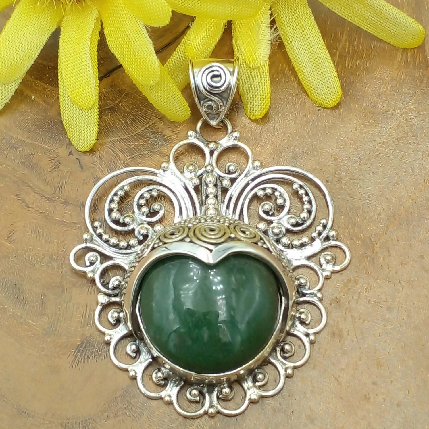 Balinese Silver Pendant with Gems P828LBDW563