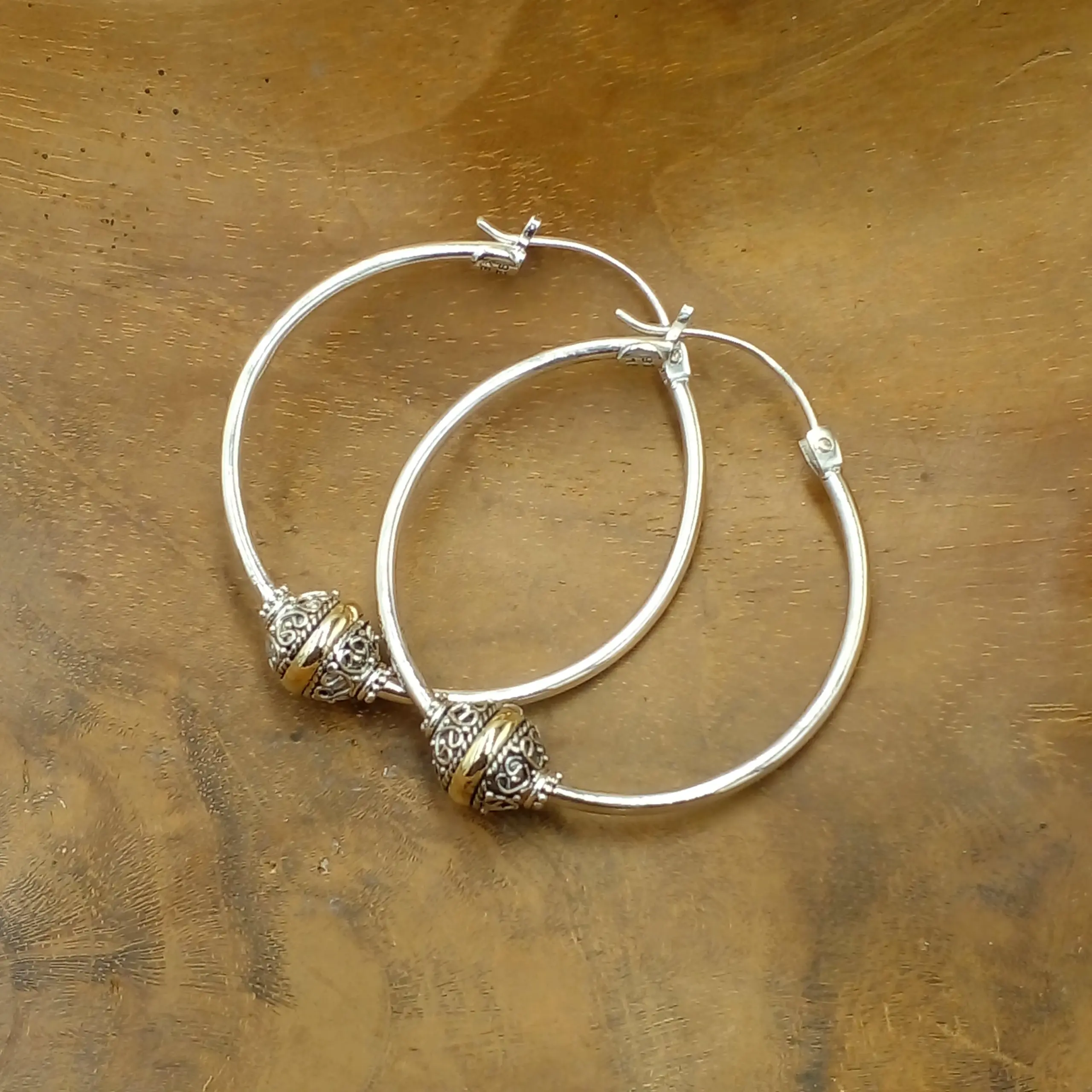 Balinese Silver Hoop Earrings E1748W462