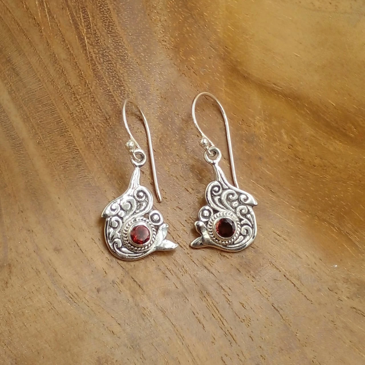 Dolphin Tail Silver Earrings E1829GRTW190