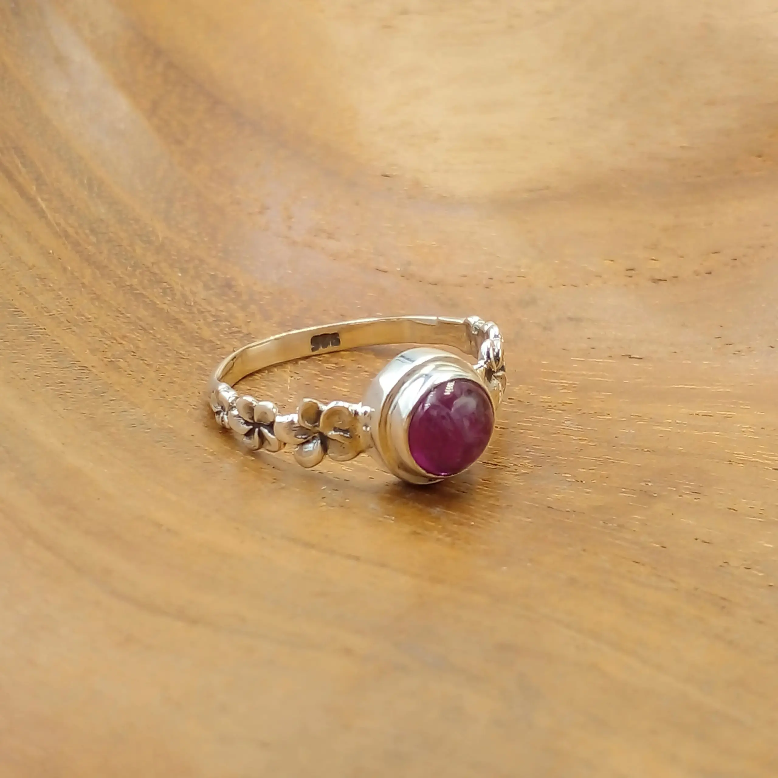 925 Sterling Silver Women's Ring with Natural Ruby Cabochon Gemstone and Flower Carving R650RD-RBYW230